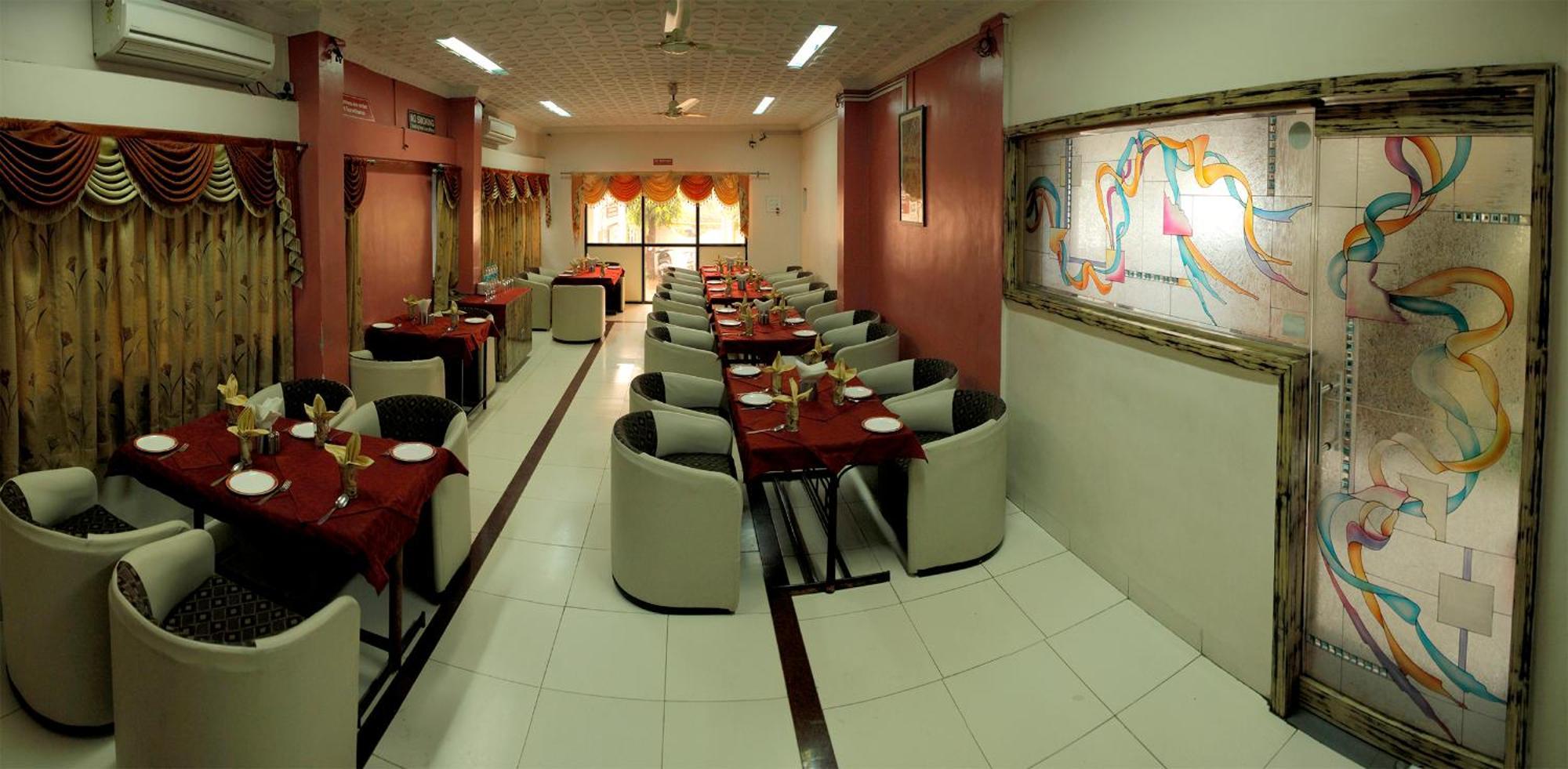 Hotel Panchavati Aurangabad  Exterior photo